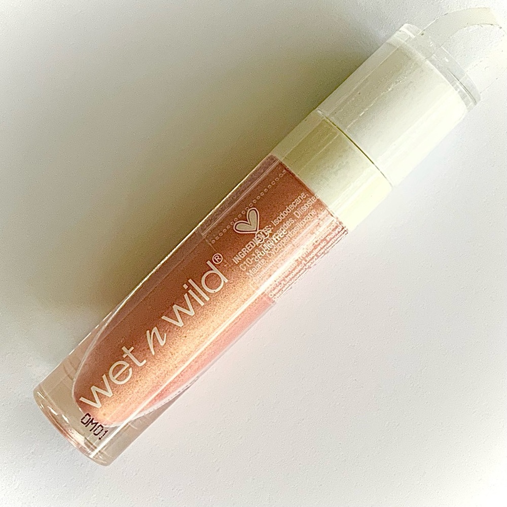 New Wet n Wild Liquid Catsuit High Shine Lipstick 938A Satin Sheets - Picture 2 of 5